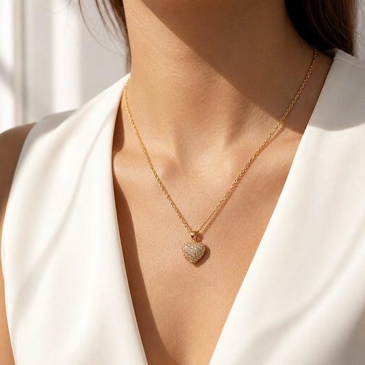 Collier Aïna, cœur en plaqué or et oxydes de zirconium, maille forçat -  Bijoux MOONSTRA