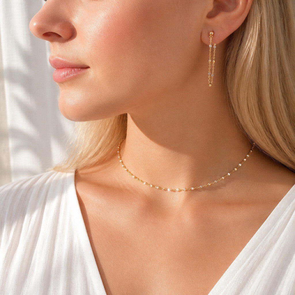 Collier Lora