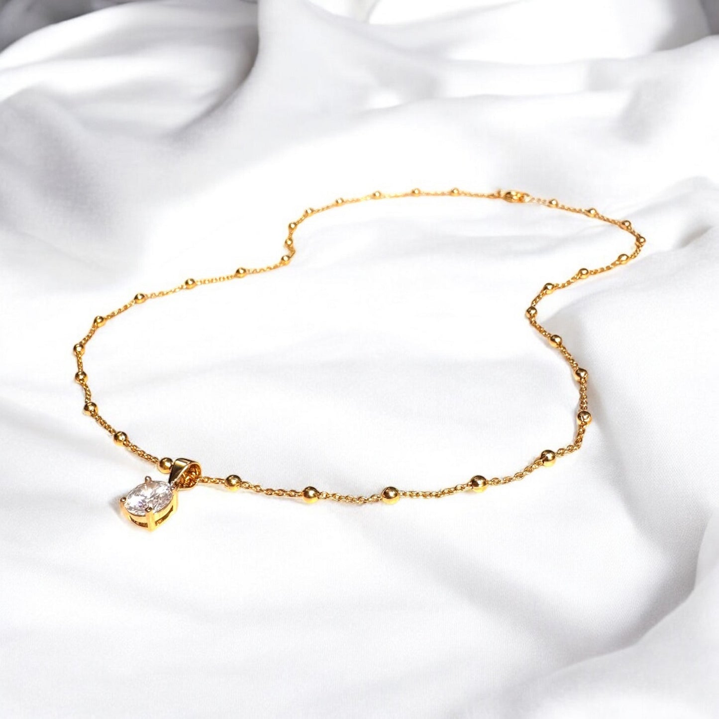 Collier Victoria