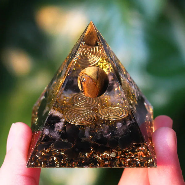 Pyramide énergétique en orgonite