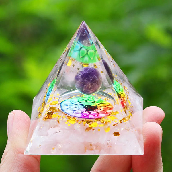 Pyramide énergétique en orgonite