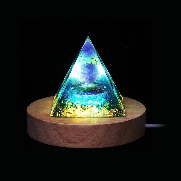 Pyramide énergétique en orgonite
