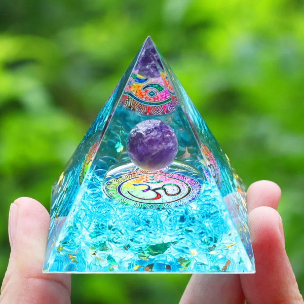 Pyramide énergétique en orgonite