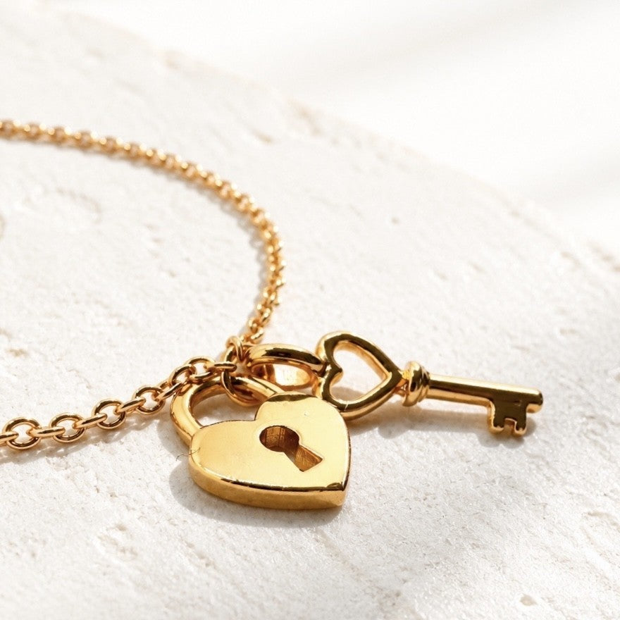 Bracelet Aïko, cœur cadenas et clé en plaqué or -  Bijoux MOONSTRA