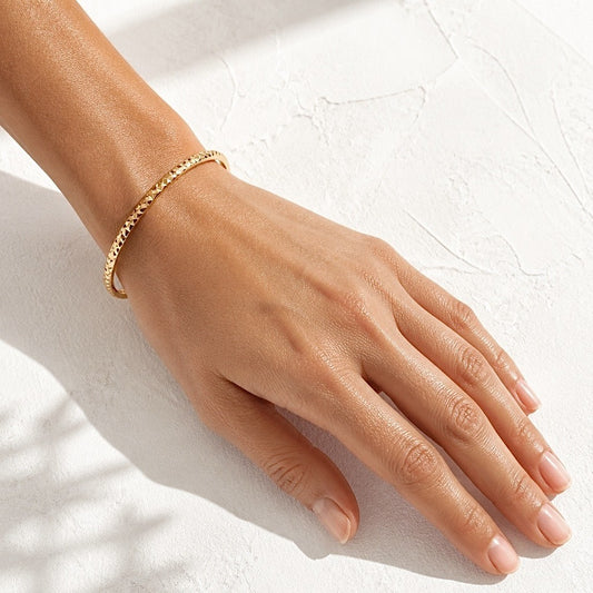 Bracelet Sloane, jonc diamanté en plaqué or -  Bijoux MOONSTRA